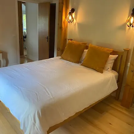 Le Noyer Sur Lot Hébergement de vacances *