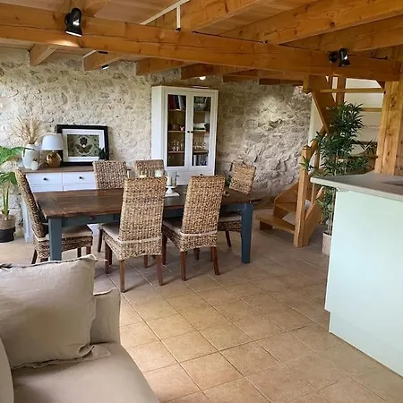 Hébergement de vacances Le Noyer Sur Lot *